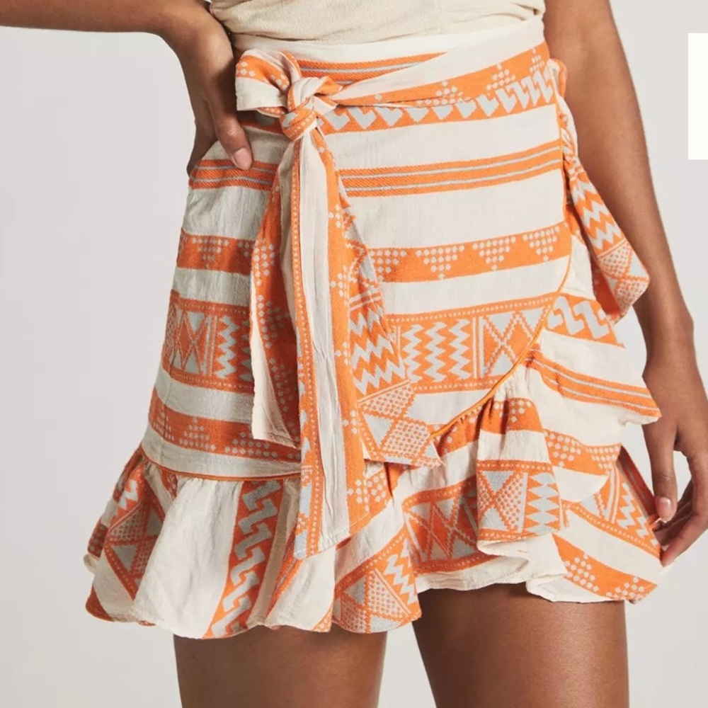 NWT Anthropologie Devotion Twins ruffle mini skirt, XS